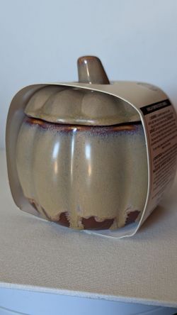 Vanilla Pumpkin Scented Candle w/ Drip Glaze Ceramic Pumpkin
