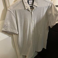 Zara Man Medium Light Gray Button Up Polo Shirt