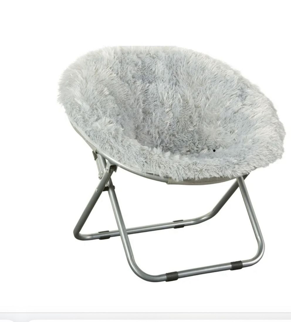 4 Folding Faux Fur Chairs 