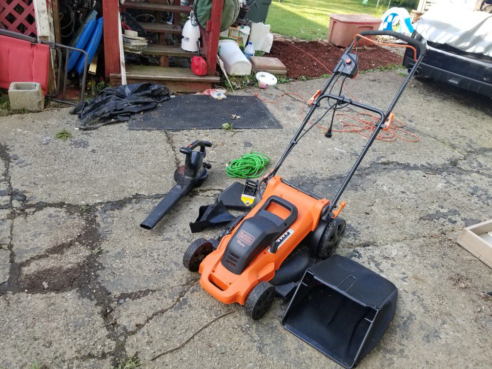 Mint used yard tools 120 or make offer.