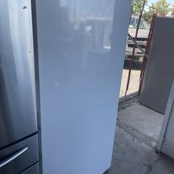 6 Foot Freezer 