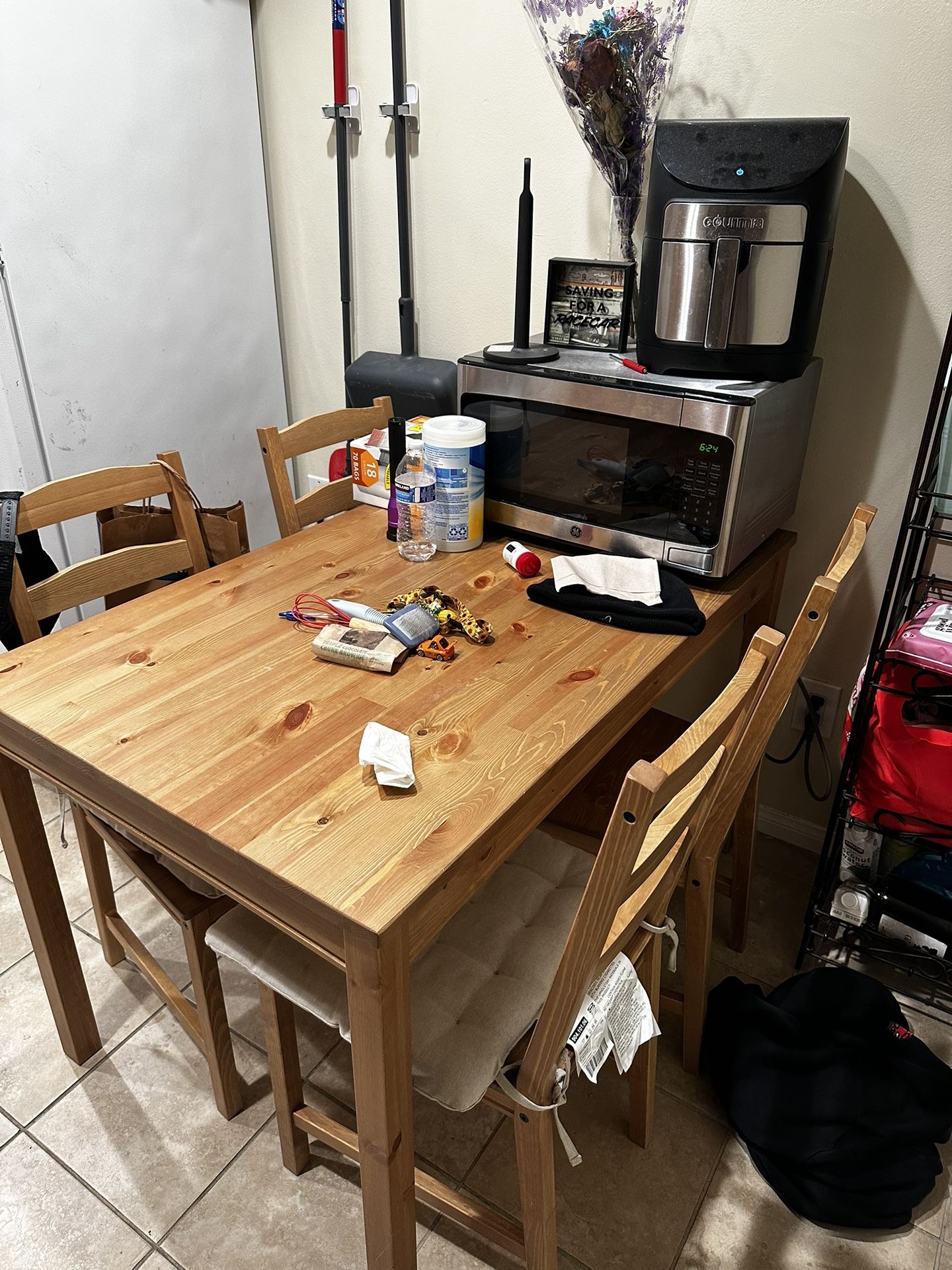 Kitchen table, Desk, TV stand