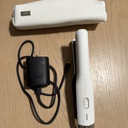 GHD Unplugged Cordless Hair Straightener – White (With Charger & Heat-Resistant Bag) 