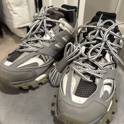 Balenciaga Track LED Gray