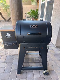 Pit Boss Smoker