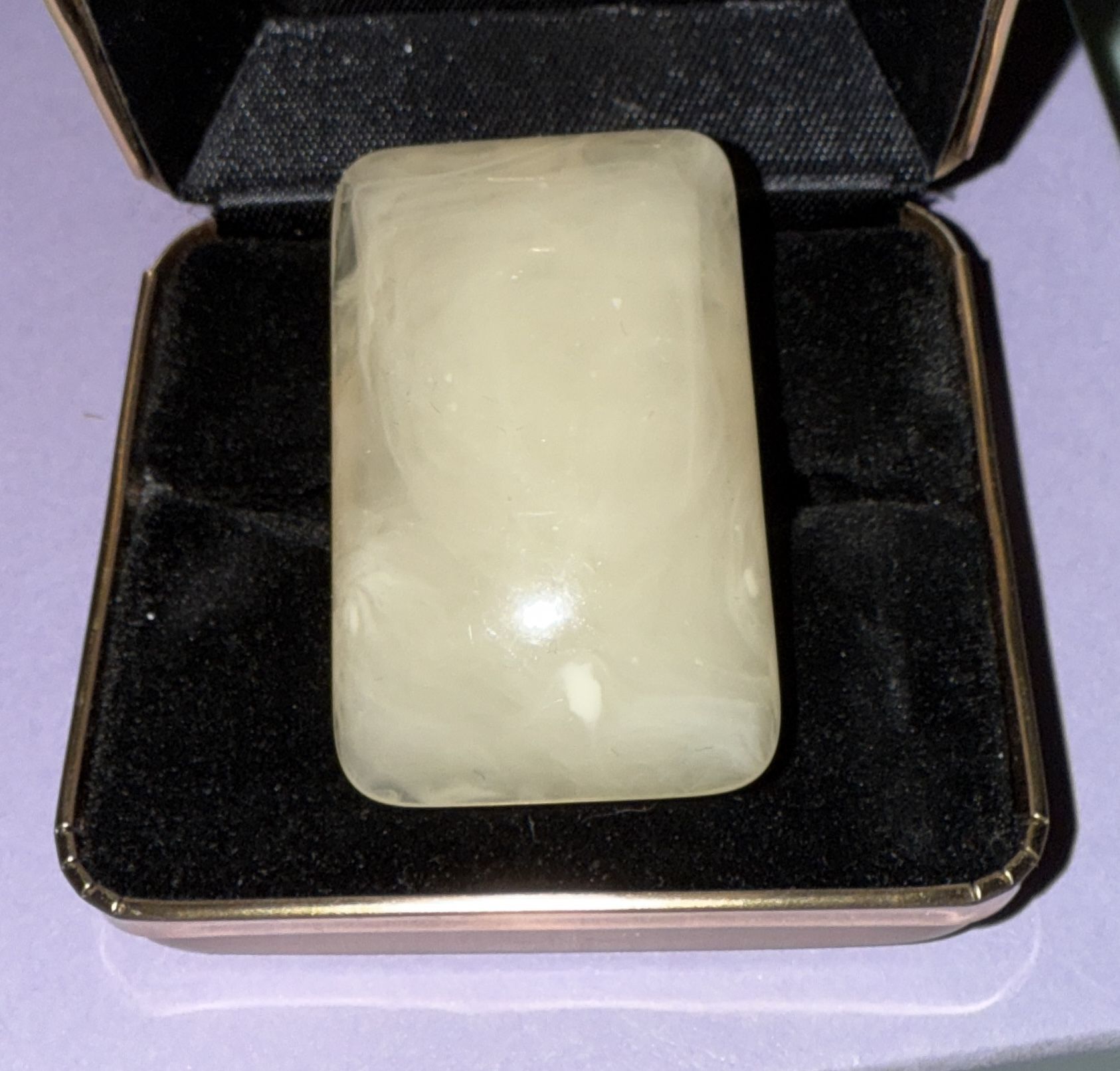 Acrylic Resin Cream Ring Size 6.5