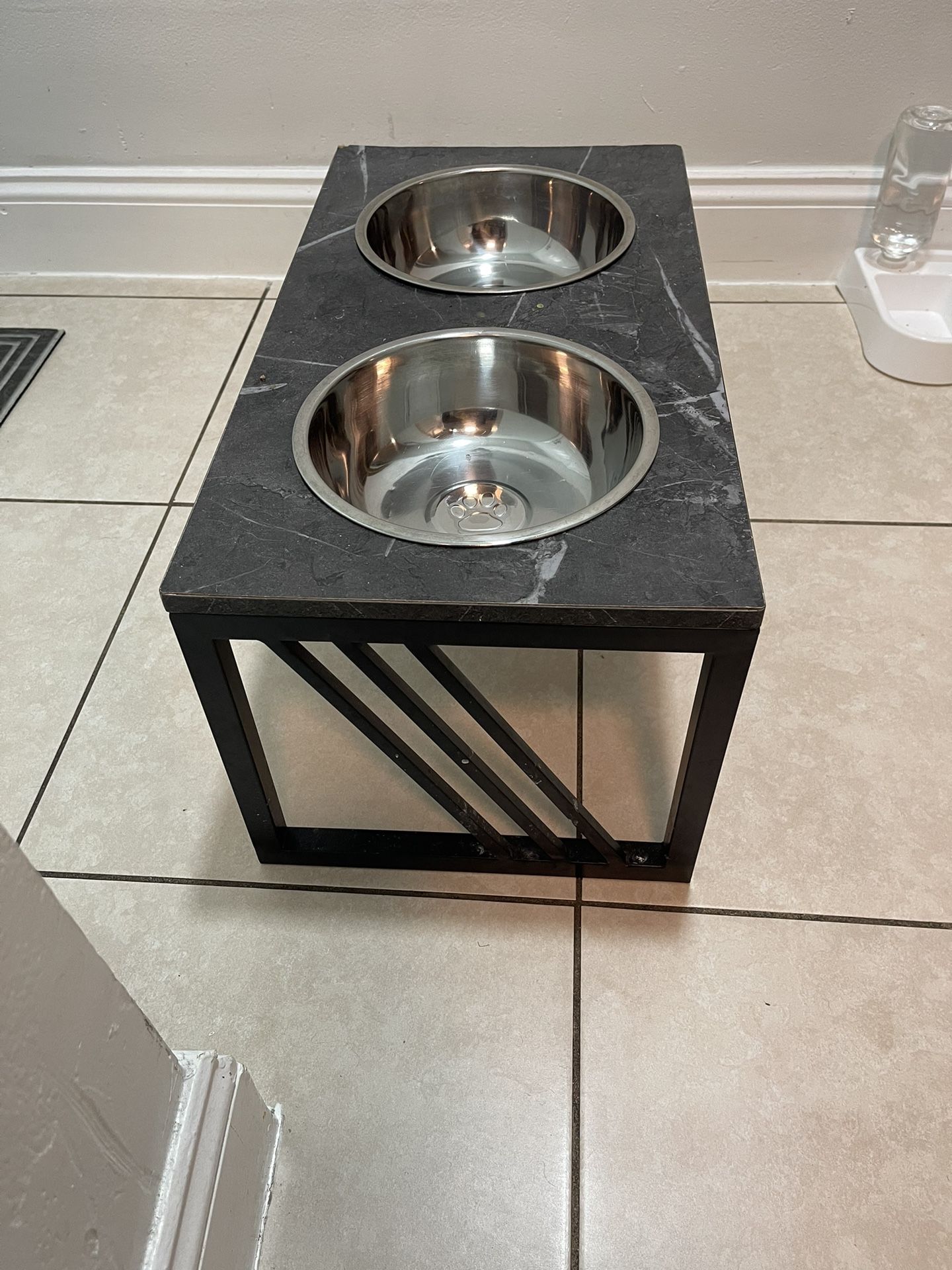 Envase De Comida Para Perros