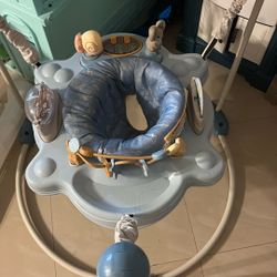 Baby  Bouncy Chair 