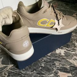 New Designer Shoes With Box 