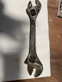 Rare 8-10 Crescent wrench antique collectible