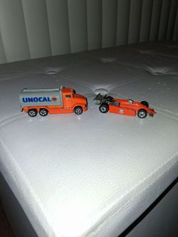 Hot Wheels Vintage Die-cast lot of 2
