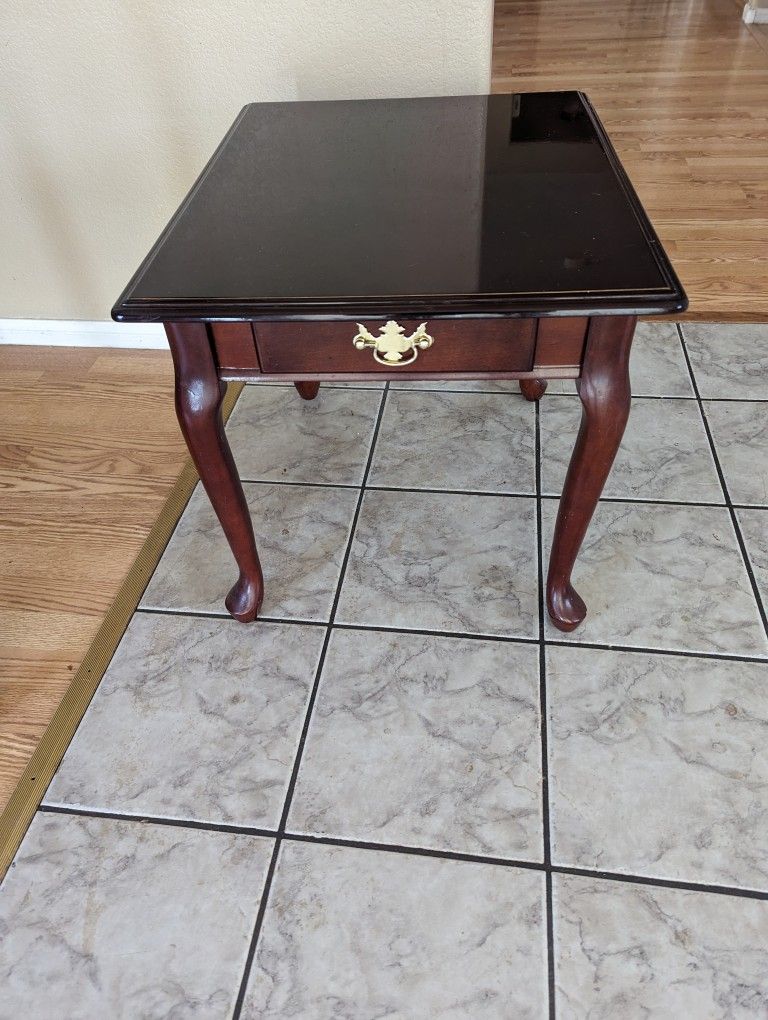 Set Of Tables