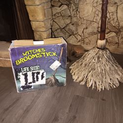 Sound Activated Wicthes Broom Silent Mode Or Laughing Sound