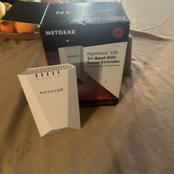 New Tri-band wifi Ranger Extender