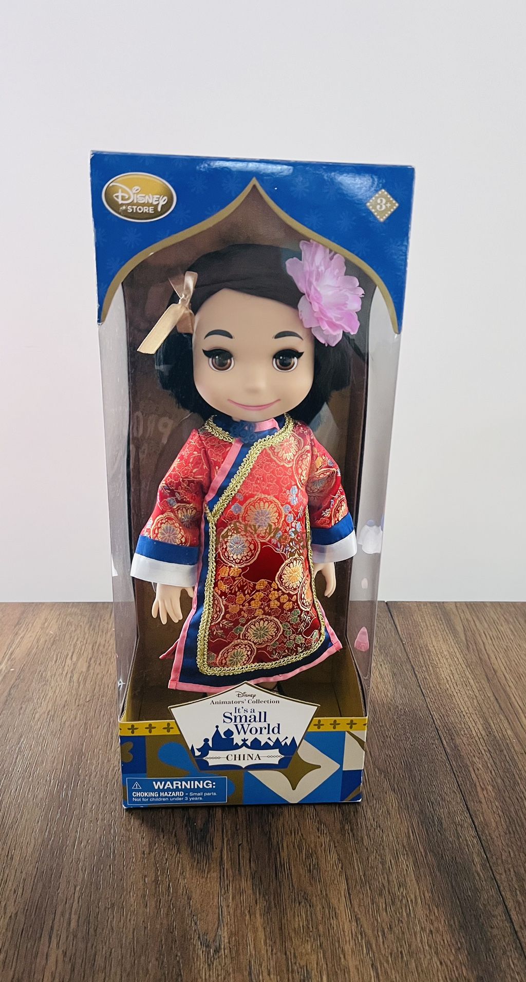 Disney Animators Collection It's A Small World CHINA Singing Doll RETIRED RARE