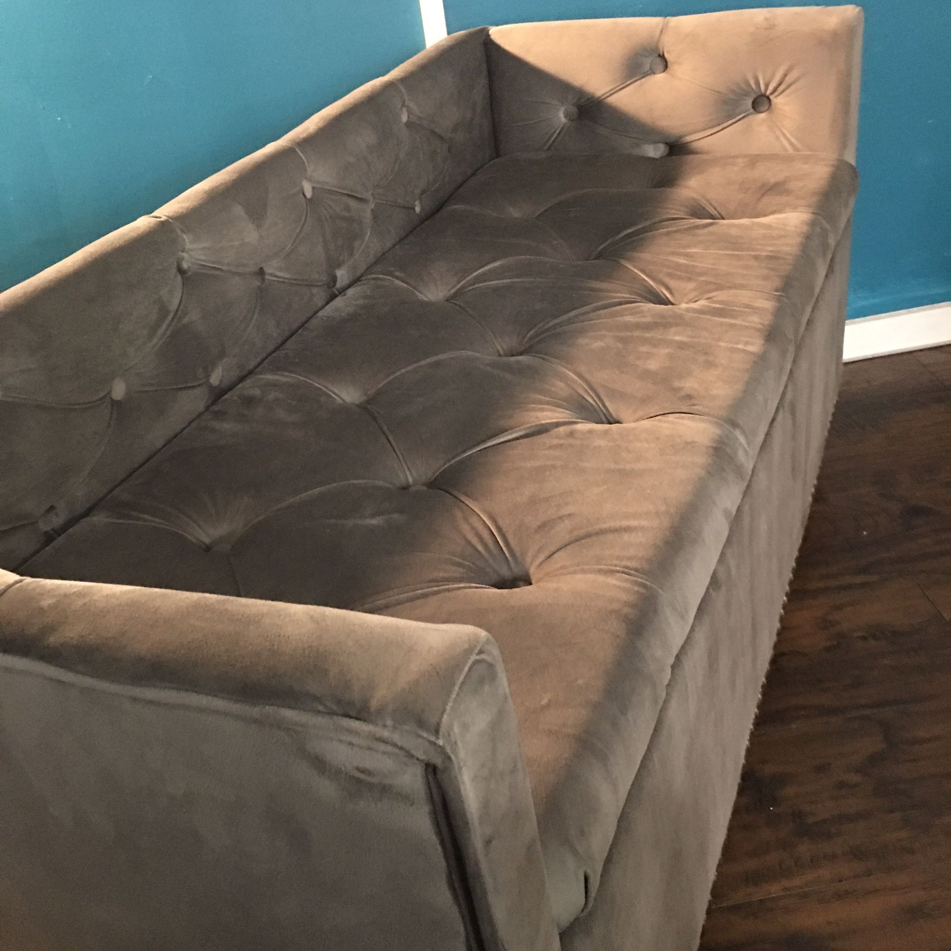 Ottoman/ Couch With Storage (Grey)