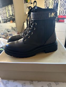 Women Boots