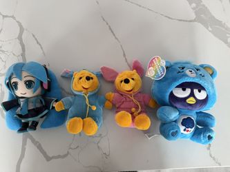 $10 each hello kitty care bear Winnie the Pooh piglet anime plushie 