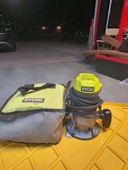 Ryobi Corded Router with Carrying Bag