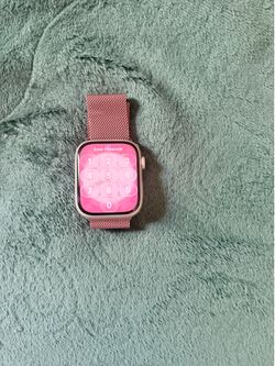 Apple Watch Series 7 (GPS + Cellular)  45mm
