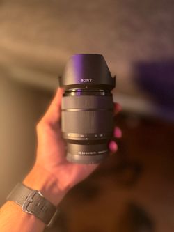 SONY 28-70mm f3.5-5.6 OSS Lens