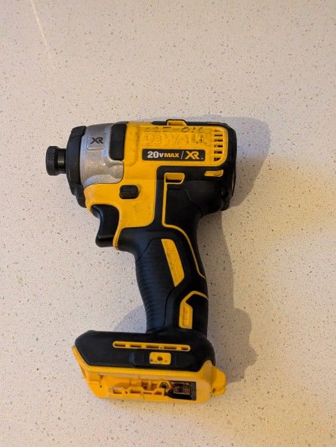 DeWalt 20v Max Brushless Compact Drill