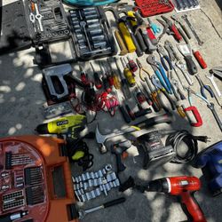 Huge Lot Power & Hand Tools. Sockets, Grinding machines & Other