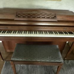 Piano 