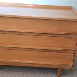 Mid Century Crawfod Furniture Dresser