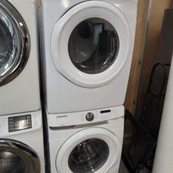 New Samsung Front Loading Washer And Stackable Gas Dryer Set 