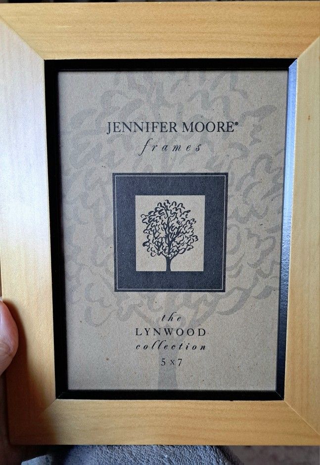 New Jennifer Moore Rosewood Picture Frame