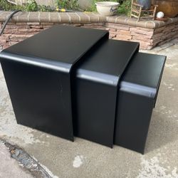 Rare Vintage Amisco MCM Enameled Nesting Tables Set of 3 Mid Century Modern Metal black