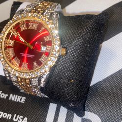 Custom Iced Out Watches 