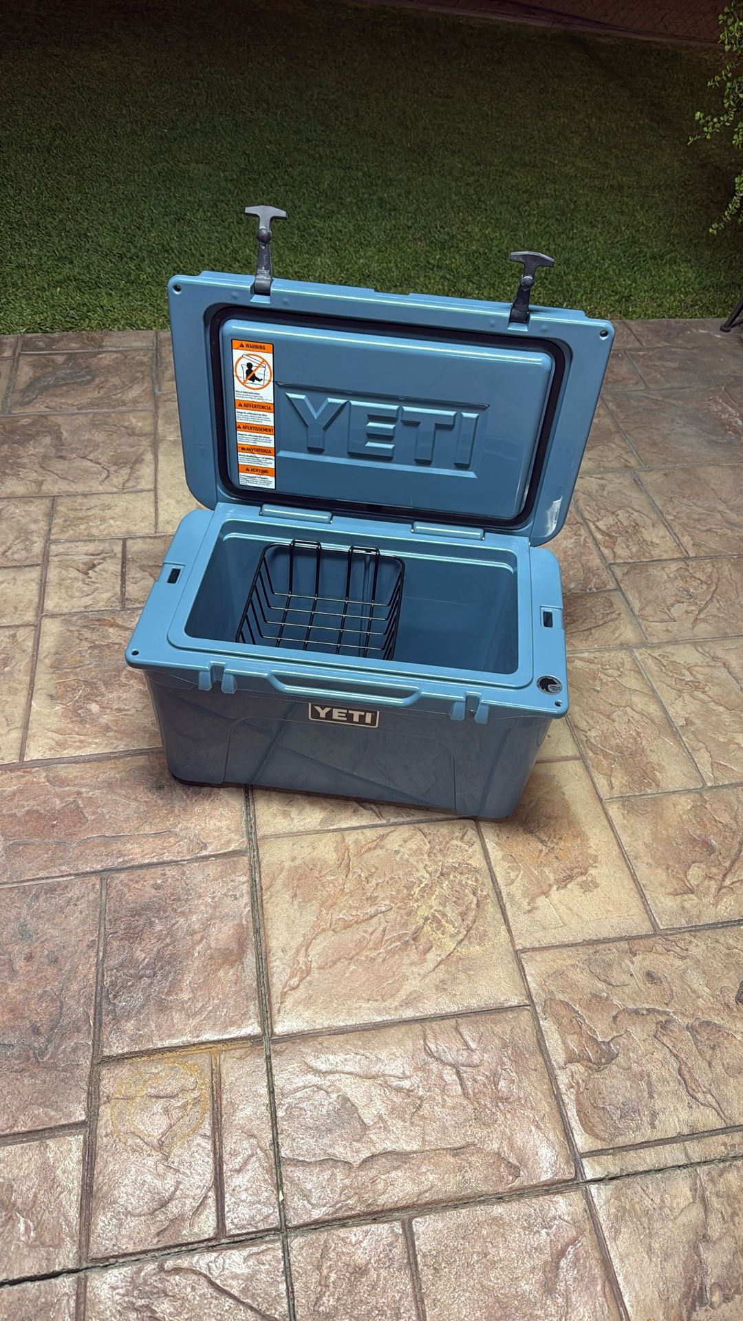 Yeti Tundra 45 Cooler