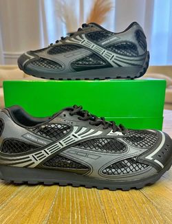 Bottega Veneta Orbit sneakers In Black