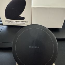 Samsung Wireless Charging Stand