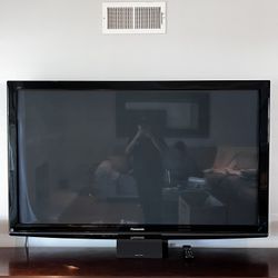 65 “ Panasonic Tv 