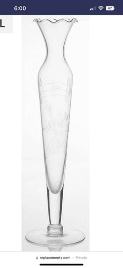 Princess House 10” Fluted rose vase