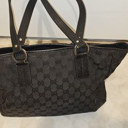 Authentic GUCCI hand bag