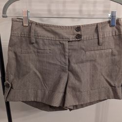 Kohls Dress Trouser Shorts Brown / Tan