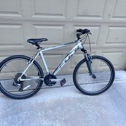 2011 Fuji Nevada 4.0 Mountain Bike for Sale in Littleton CO OfferUp