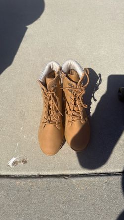 Shoes for sale women’s