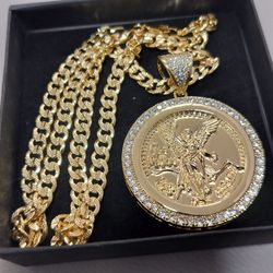 14K gold filled diamond cut Cuban chain and pendant