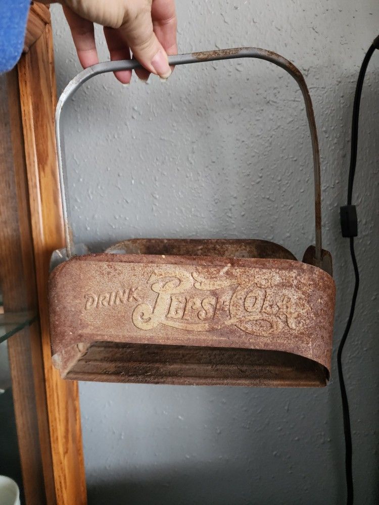 Rare 1940s Pepsi Cola Advertising Embossed Metal 6 Bottle Carrier Crate Double Dot
