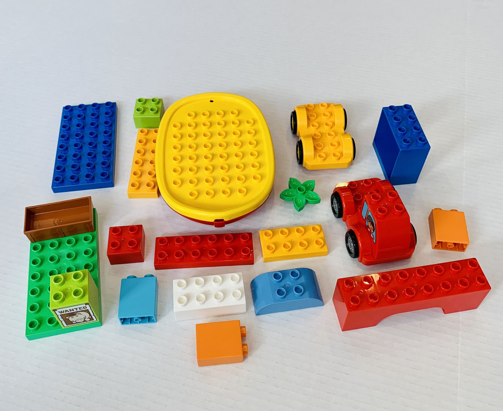 Lego Duplo Boat & 20 Pieces Lot!