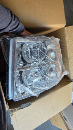 Automotive Headlight Assembly New in Box