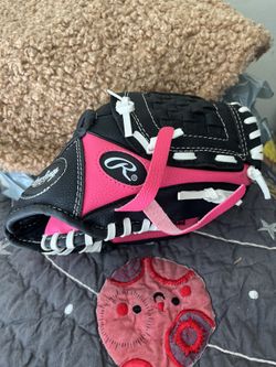 Glove Softball