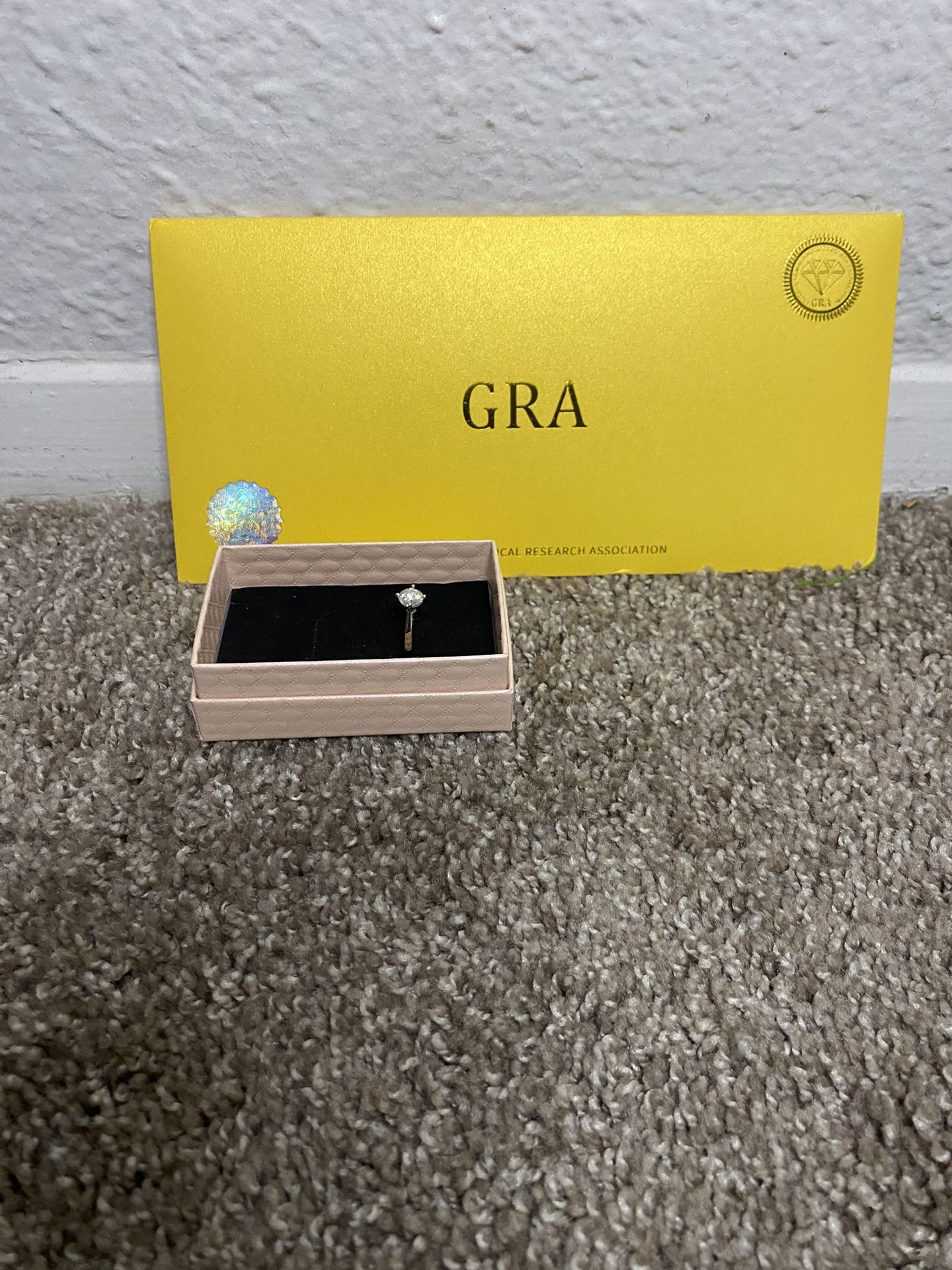 VVS Moissanite Engagement Ring