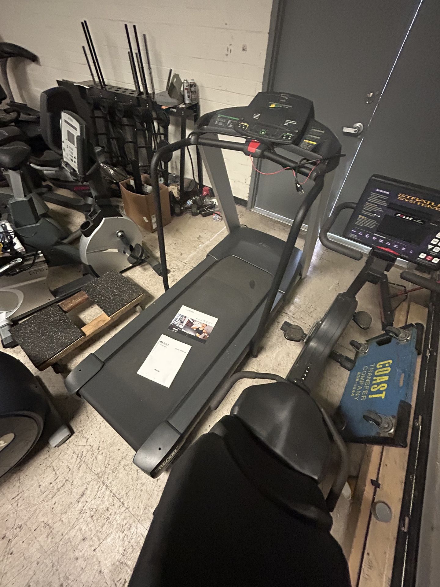 Precor 9.33 Treadmill
