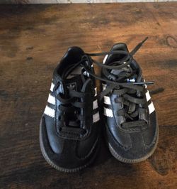 Adidas samba  toodler size  4k